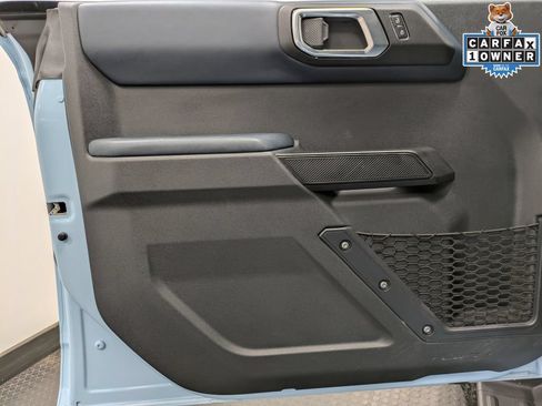 Used 2025 Ford Bronco Heritage Edition AWD/4WD image 9