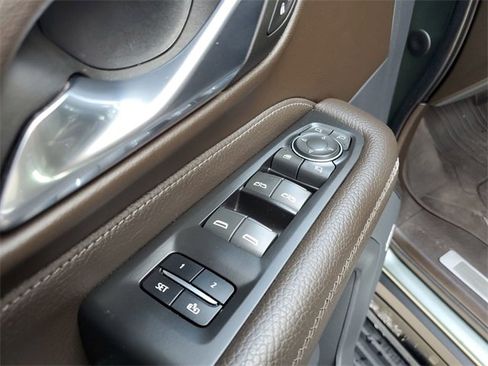 Used 2023 GMC Yukon XL Denali w/ LPO, Floor Liner Package image 21