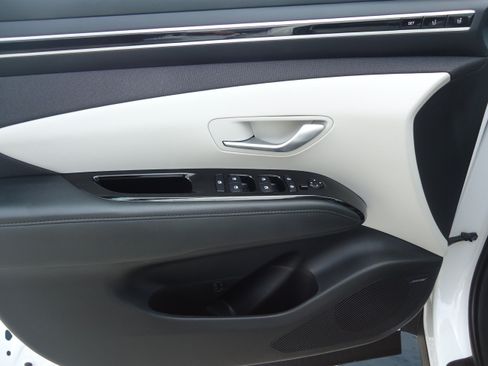 Used 2023 Hyundai Tucson Limited AWD/4WD image 25