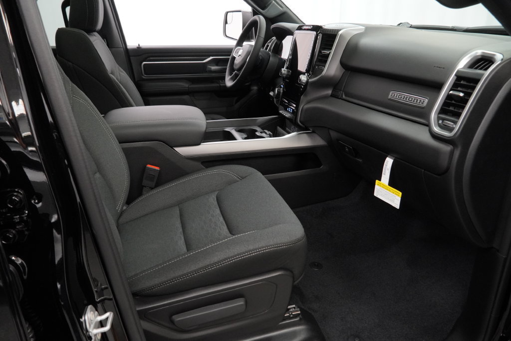 New 2026 RAM 1500 Big Horn AWD/4WD image 33