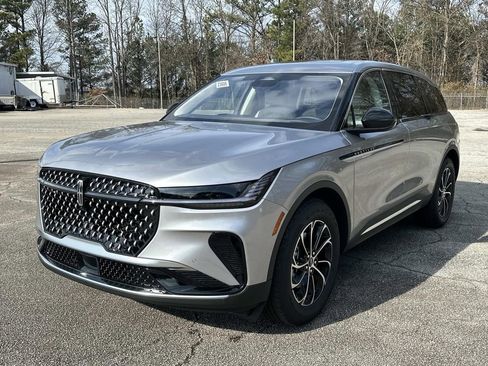 New 2026 Lincoln Nautilus Premier w/ Equipment Group 102A image 3