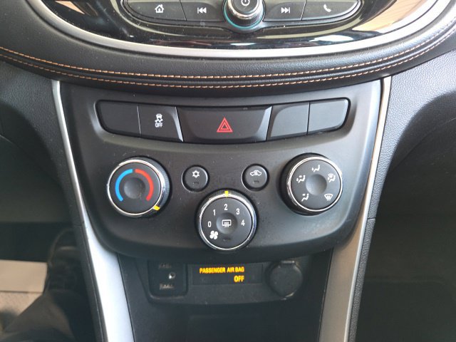 Used 2017 Chevrolet Trax LS FWD image 13