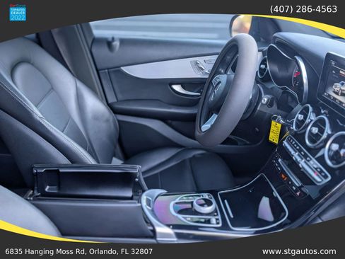 Used 2017 Mercedes-Benz GLC 300 4MATIC image 27