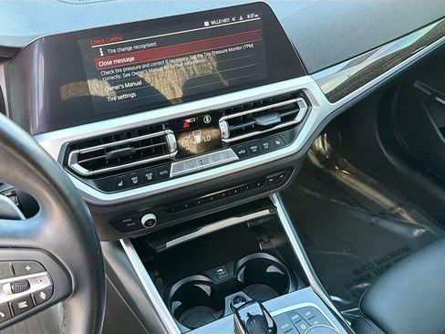 Used 2021 BMW 330i 330i w/ Convenience Package image 27