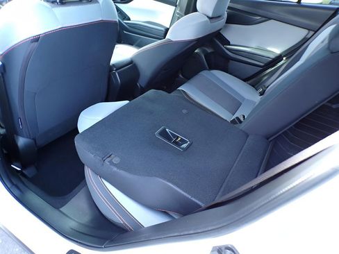 Used 2023 Subaru Crosstrek 2.0i Premium image 15