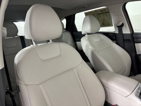 Used 2025 Hyundai Tucson SEL AWD/4WD image 31