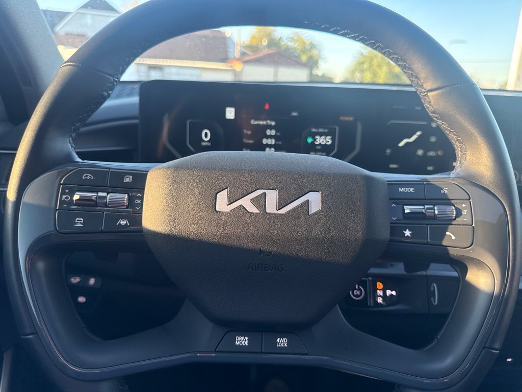 Used 2024 Kia EV9 Wind AWD/4WD image 29
