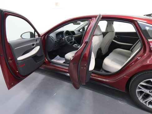 Used 2023 Hyundai Sonata SEL w/ Convenience Package image 19