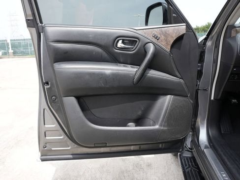 Used 2021 INFINITI QX80 Premium Select w/ All-Season Package AWD/4WD image 17