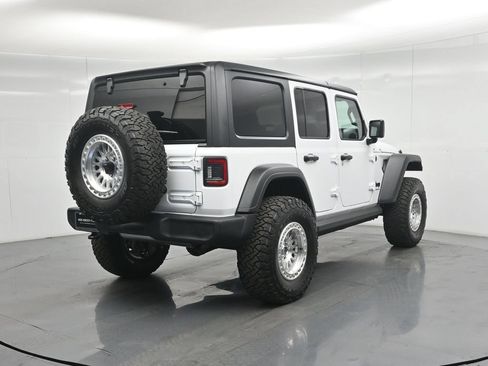 Used 2026 Jeep Wrangler Unlimited Sport AWD/4WD image 24