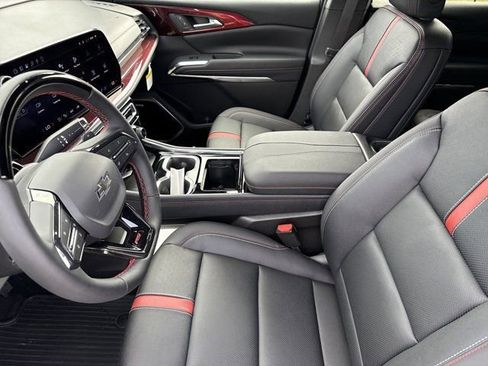 New 2026 Chevrolet Traverse RS image 12