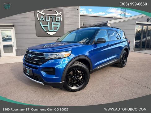 Used 2022 Ford Explorer XLT w/ Class IV Trailer Tow Package image 1