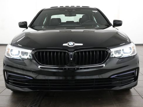 Used 2019 BMW 530e xDrive w/ Premium Package AWD/4WD image 8