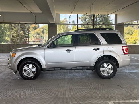Used 2012 Ford Escape XLT FWD image 8