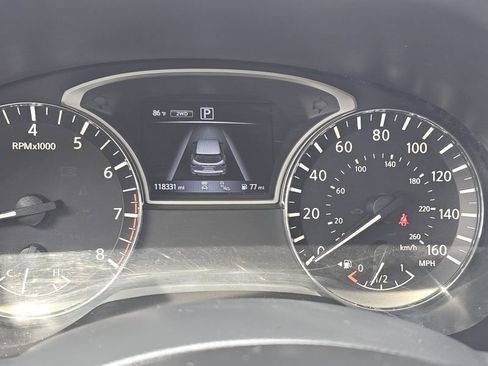 Used 2017 Nissan Pathfinder Platinum AWD/4WD image 44