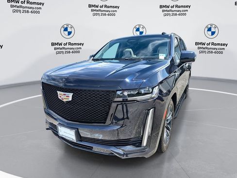 Used 2023 Cadillac Escalade Sport Platinum AWD/4WD image 1