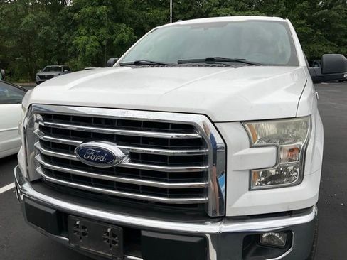 Used 2015 Ford F150 XLT w/ Equipment Group 302A Luxury RWD image 12