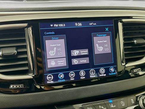 Used 2020 Chrysler Pacifica Touring-L w/ Advanced Safetytec Group AWD/4WD image 20