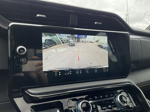 Used 2022 GMC Sierra 1500 AT4 w/ AT4 Premium Package image 15