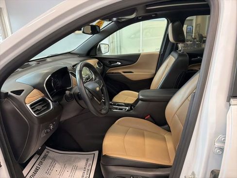 Used 2024 Chevrolet Equinox Premier AWD/4WD image 14
