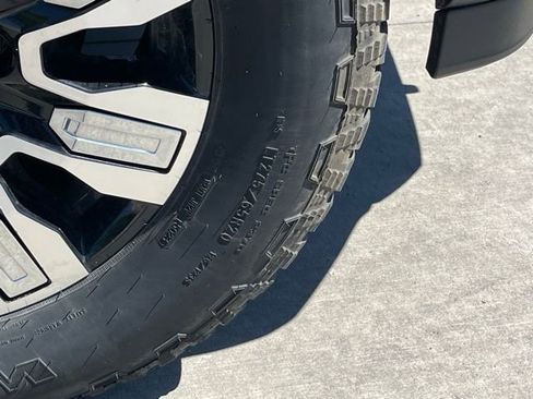 Used 2024 GMC Sierra 2500 Denali w/ Denali Reserve Package image 7