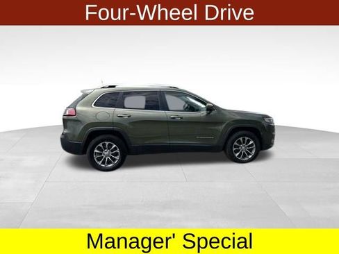 Used 2019 Jeep Cherokee Latitude Plus AWD/4WD image 8