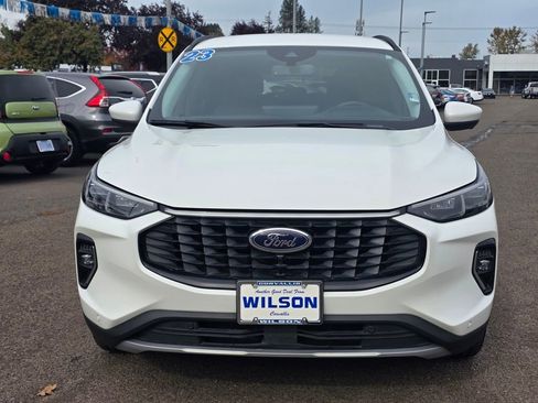 Used 2023 Ford Escape Platinum w/ Premium Technology Package image 27