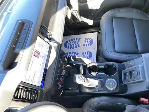 New 2025 Ford Bronco Big Bend w/ Black Diamond Package image 25