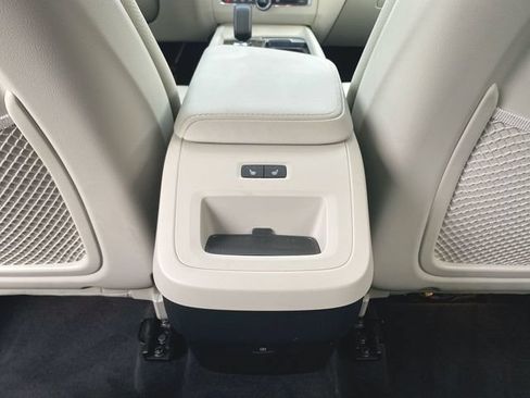 Used 2025 Volvo XC60 B5 Plus w/ Protection Package Premier AWD/4WD image 22