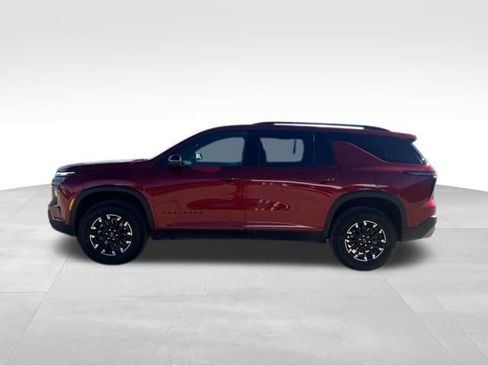 Used 2025 Chevrolet Traverse Z71 w/ Driver Confidence Package image 5