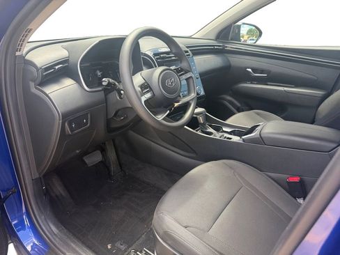 Certified 2023 Hyundai Tucson SE FWD image 9