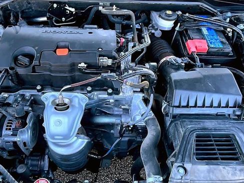 Used 2024 Honda Civic Sport image 33