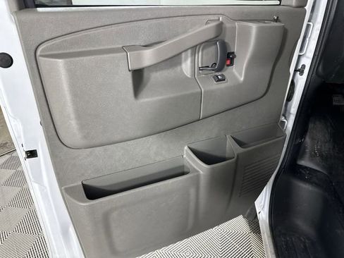 New 2025 GMC Savana 3500 w/ Driver Convenience Package RWD image 20