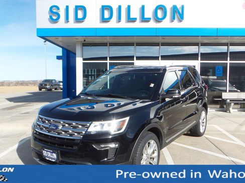 Used 2018 Ford Explorer XLT w/ Equipment Group 201A image 1