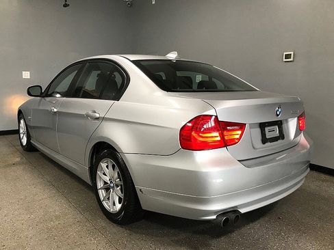 Used 2010 BMW 328i xDrive Sedan image 5