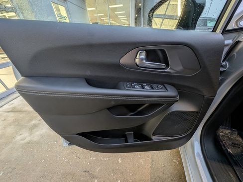 New 2026 Chrysler Voyager LX image 36