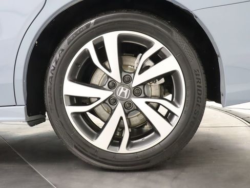Used 2025 Honda Odyssey Sport-L image 46
