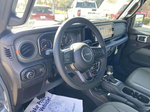New 2026 Jeep Gladiator Mojave AWD/4WD image 46