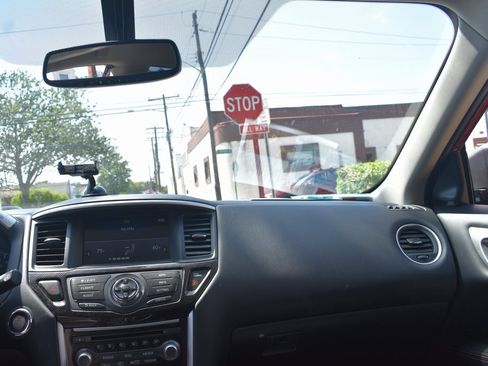 Used 2020 Nissan Pathfinder SV w/ Rock Creek Edition image 30