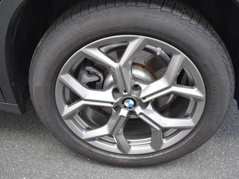 Used 2023 BMW X3 xDrive30i w/ Premium Package w/ZPA AWD/4WD image 9