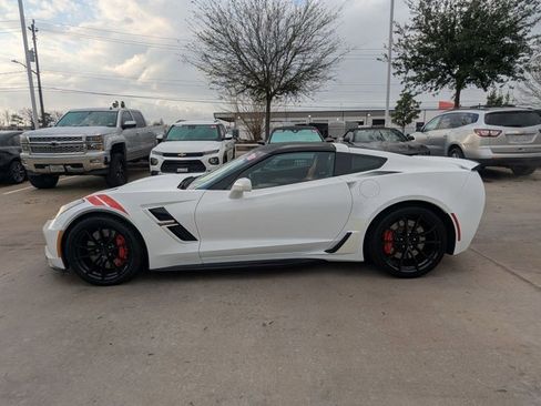 Used 2018 Chevrolet Corvette Grand Sport image 8