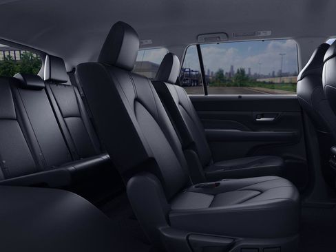 New 2026 Toyota Grand Highlander XLE AWD/4WD image 2