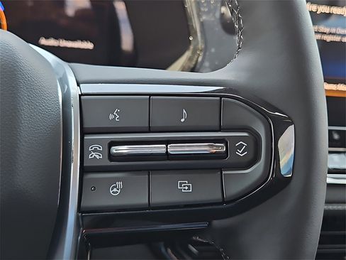 New 2026 Chevrolet Colorado LT w/ LT Convenience Package image 18