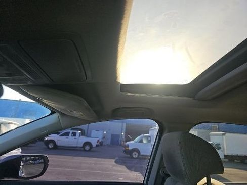 Used 2019 Honda CR-V EX image 9