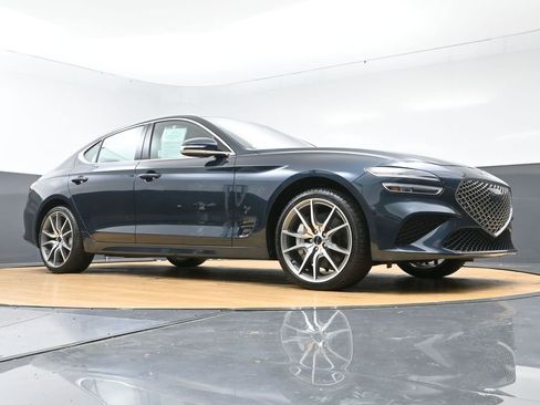 Used 2024 Genesis G70 2.5T AWD/4WD image 44