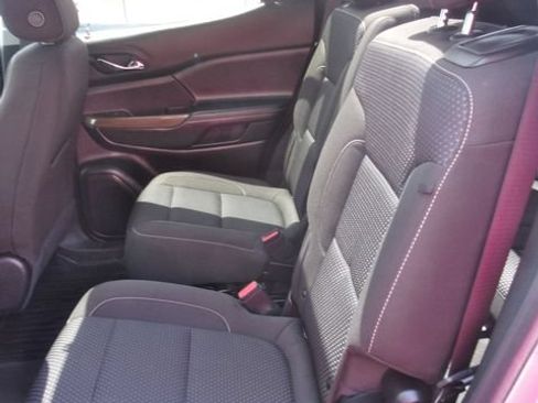 Used 2023 GMC Acadia SLE w/ Driver Convenience Package AWD/4WD image 30