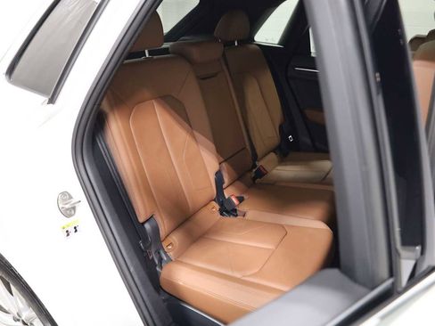 Used 2023 Audi Q3 2.0T Premium w/ Convenience Package image 34