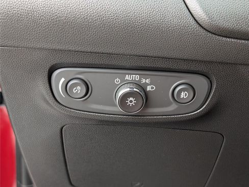 Used 2023 Buick Encore GX Essence w/ Experience Buick Package AWD/4WD image 21