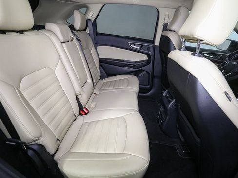Used 2022 Ford Edge SEL w/ Convenience Package image 19