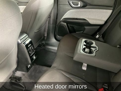 Certified 2023 Jeep Compass Sport image 15